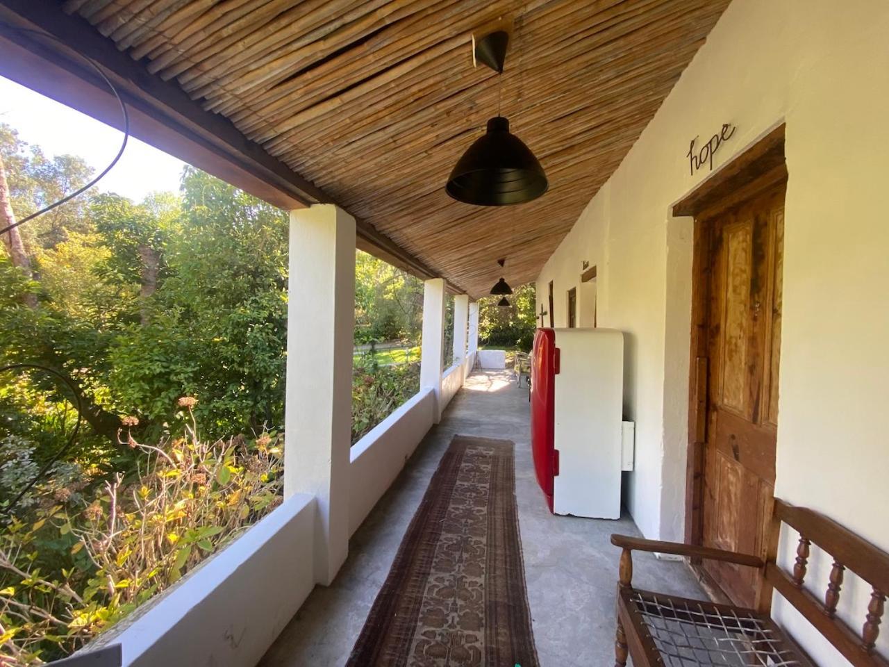 The Riverdeck Accommodation And Backpackers Knysna Ngoại thất bức ảnh