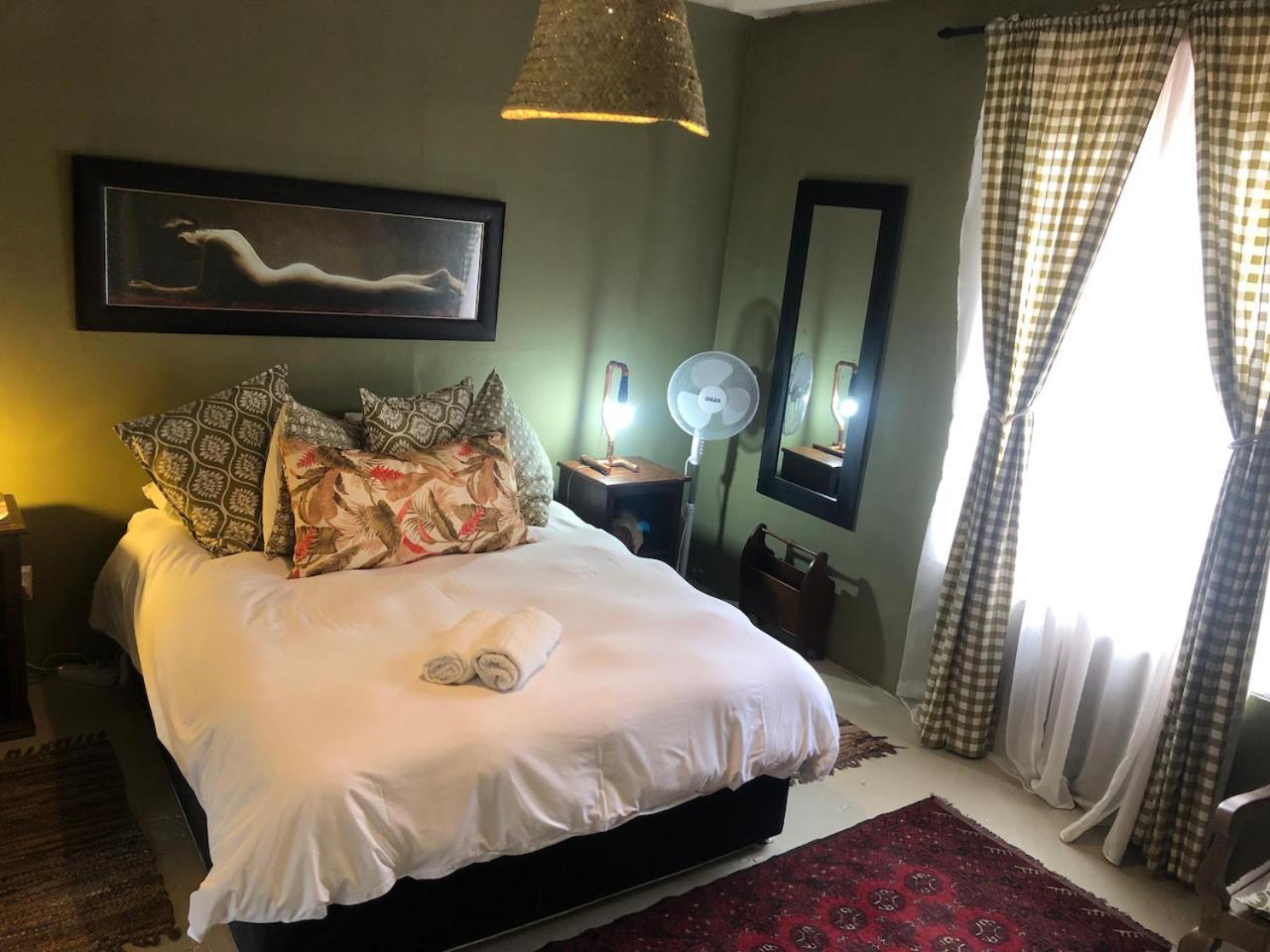 The Riverdeck Accommodation And Backpackers Knysna Ngoại thất bức ảnh
