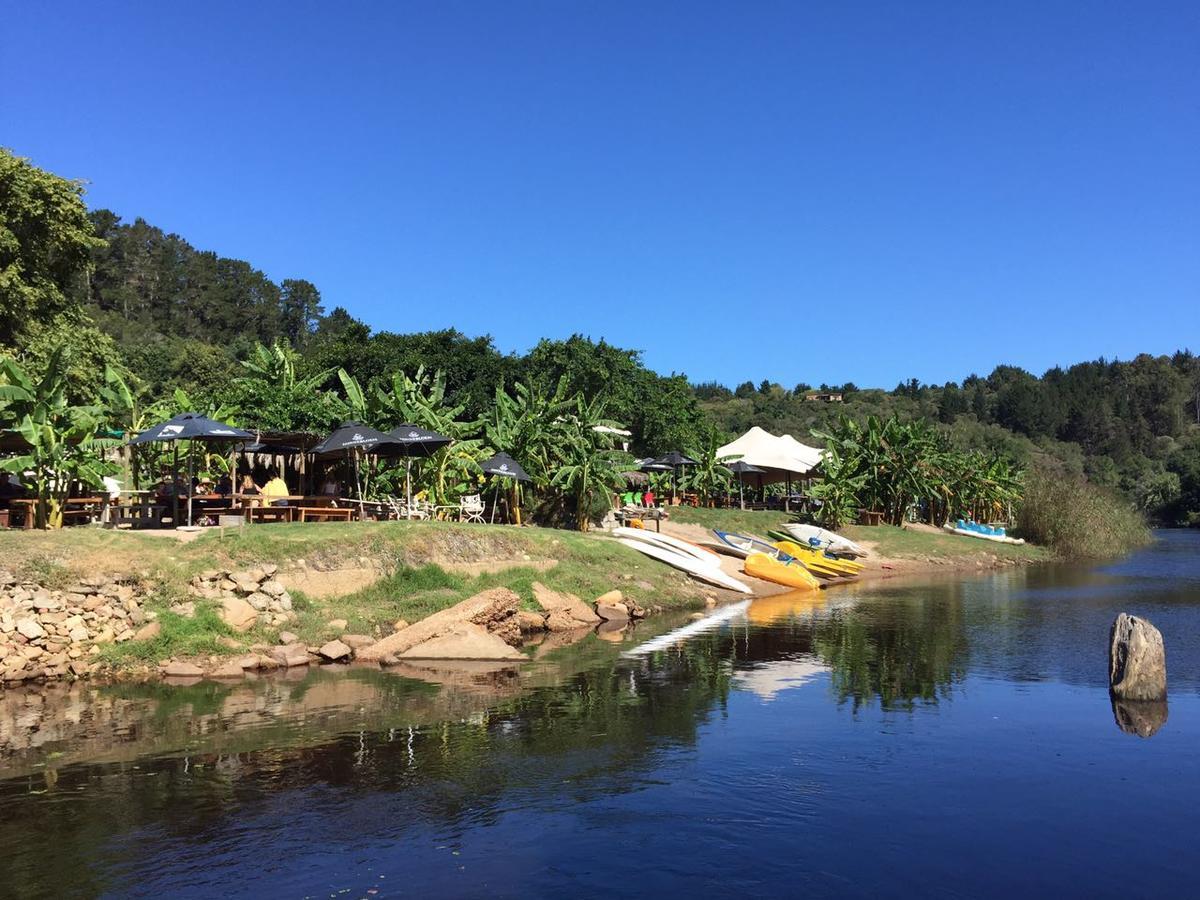 The Riverdeck Accommodation And Backpackers Knysna Ngoại thất bức ảnh